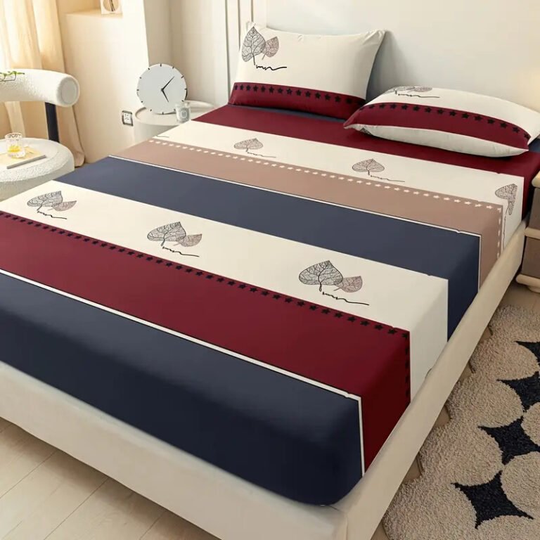 Fashionable Classic Soft Bedding Set