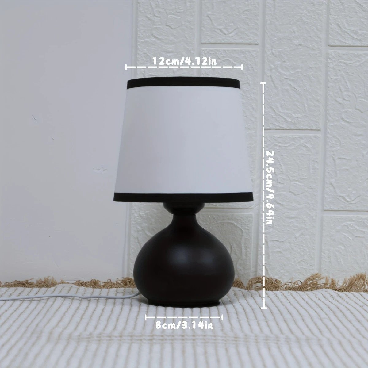 Nordic Style Black Fabric Table Lamp