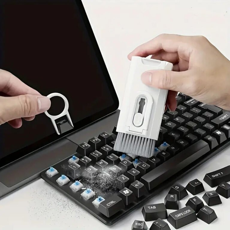 8 in 1 Multi Functional Cleaning Kit