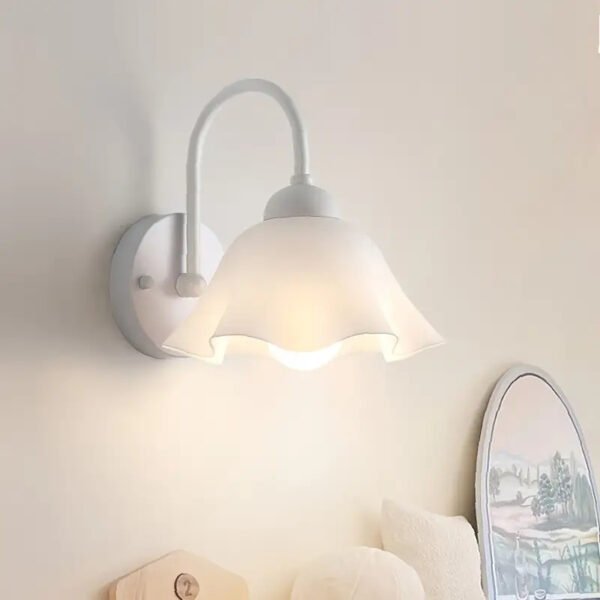 Modern Minimalist Wall Light