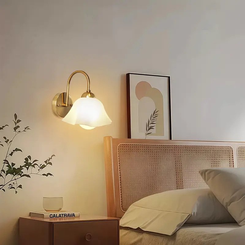 Modern Minimalist Wall Light