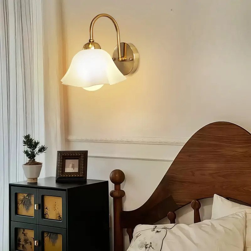 Modern Minimalist Wall Light
